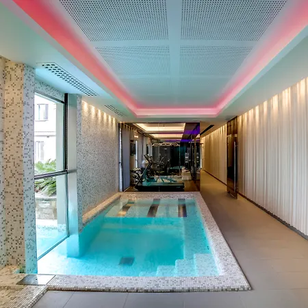 Отель Palazzo Castri 1874 Spa & Garden 4*
