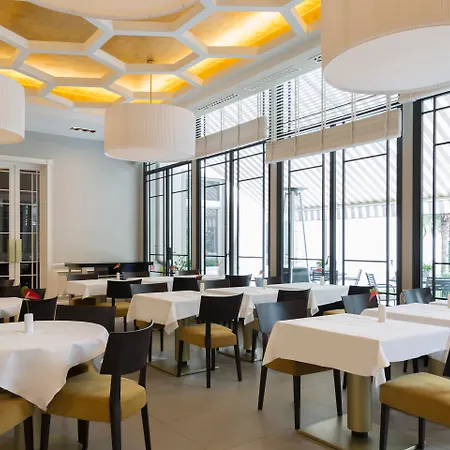 Palazzo Castri 1874 Spa & Garden Отель 4*