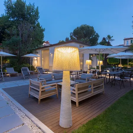 Hotell Palazzo Castri 1874 Spa & Garden