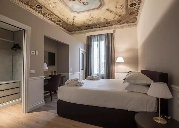 Palazzo Castri 1874 & Garden 酒店