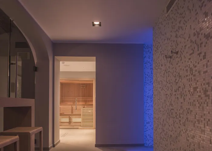 Palazzo Castri 1874 & Garden 酒店 4*