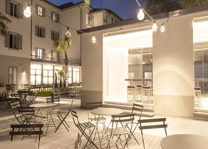 Palazzo Castri 1874 & Garden 酒店 4*