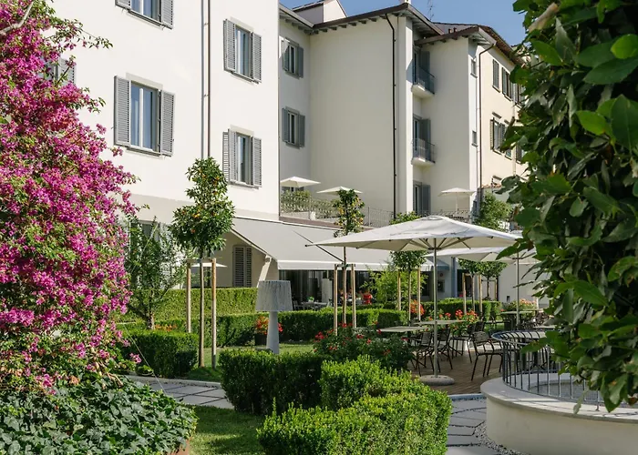 Palazzo Castri 1874 & Garden 4* Florencie