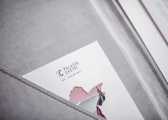 Palazzo Castri 1874 & Garden 酒店